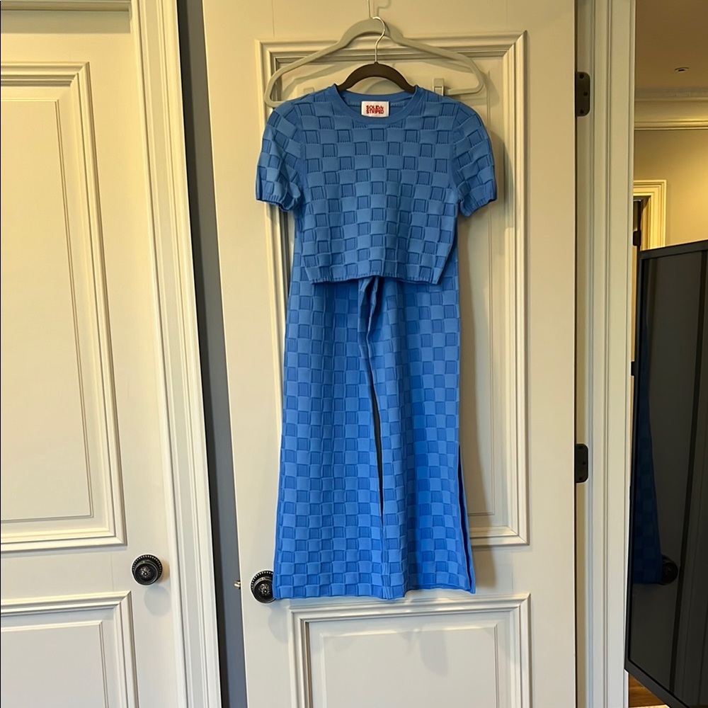 SOLID & STRIPED Bright Blue Two-Piece Set